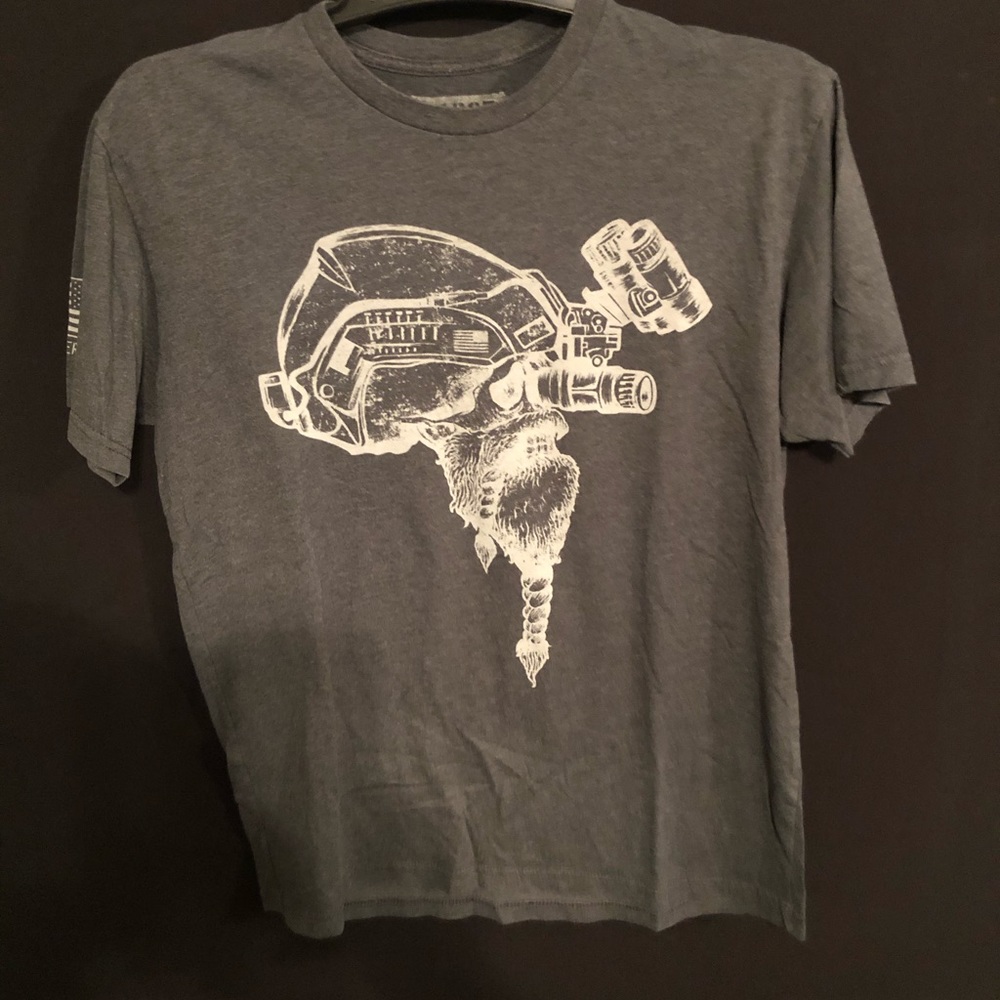 Rouge American Tshirt